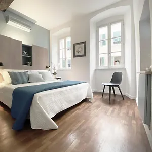 Del Prione Pensión La Spezia